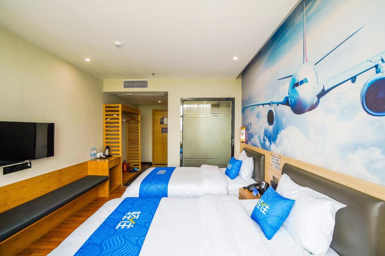 Felice Hotel-Guangzhou Baiyun International Airport Renhe Metro Station Branch 広州 エクステリア 写真