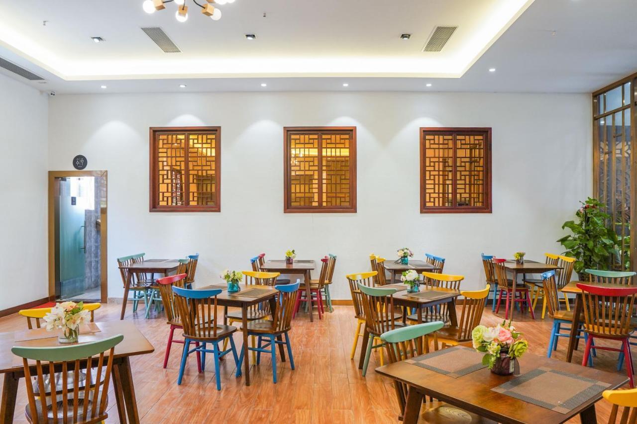 Felice Hotel-Guangzhou Baiyun International Airport Renhe Metro Station Branch 広州 エクステリア 写真